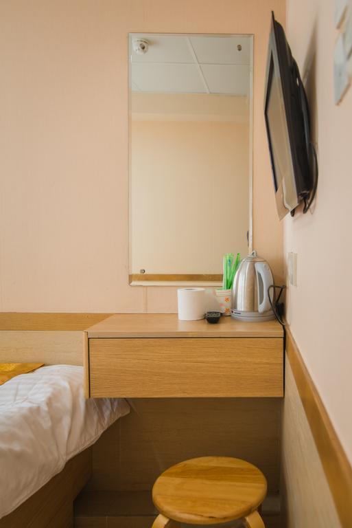 Me Easy Hostel Гонконг Номер фото