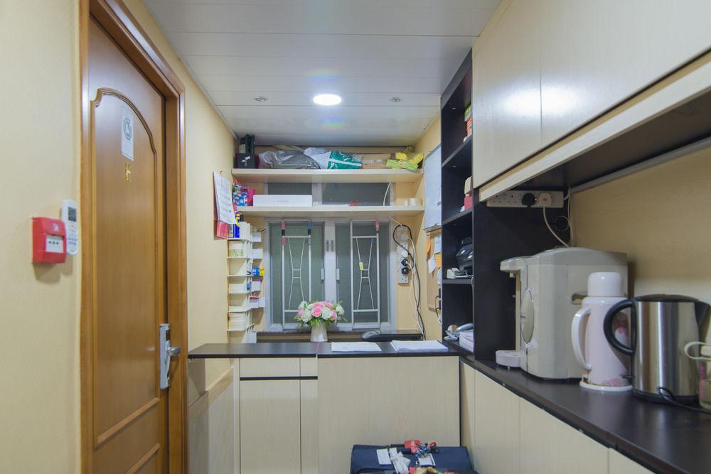 Me Easy Hostel Гонконг Экстерьер фото