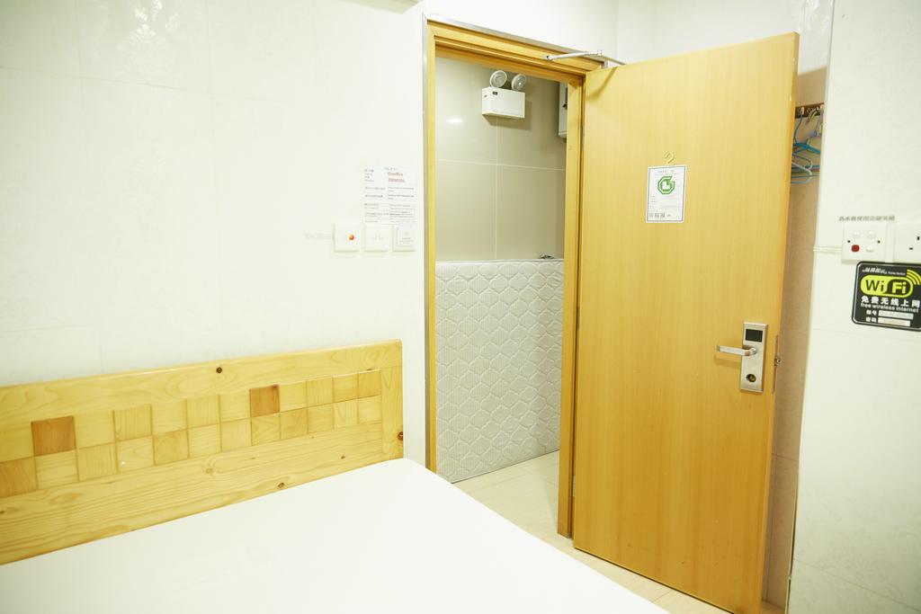 Me Easy Hostel Гонконг Экстерьер фото