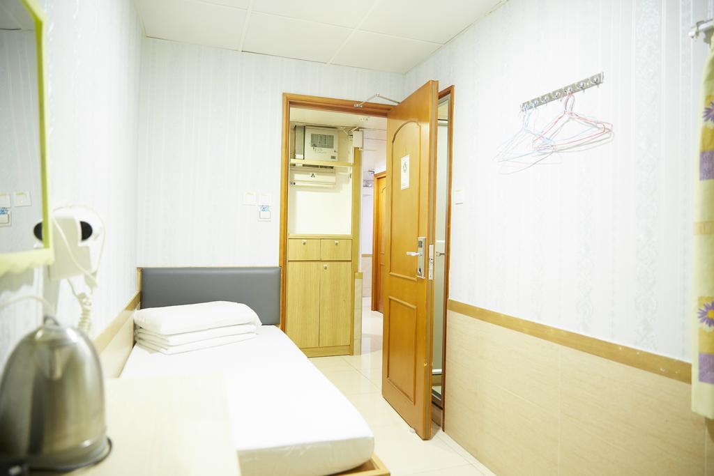 Me Easy Hostel Гонконг Экстерьер фото
